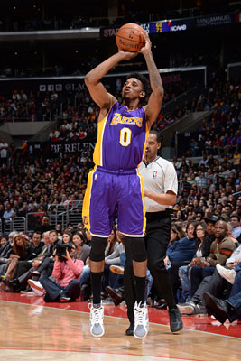 加斯佩里尼：多夫比克正在成长，迟早他会取得一粒进球（加斯佩里尼：多夫比克进步明显，进球只是时间问题）