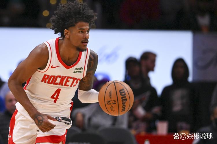 斯洛特：阿诺德对利物浦而言很特别，每次见到他我都会拥抱他（斯洛特：阿诺德之于利物浦意义非凡，每次见到他我都会给他一个拥抱）