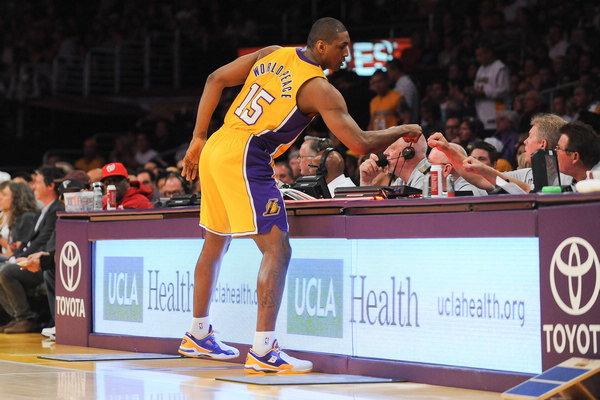 奥纳纳：我们知道上个赛季有多难，必须要确保其不再发生（奥纳纳：深知上赛季艰难，必须避免重蹈覆辙）