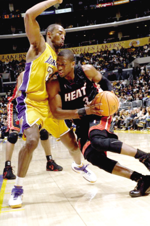 圣保罗总监：会在奥斯卡康复后再讨论未来，做事首先要人性化（圣保罗总监：奥斯卡康复后再谈未来，决策以人性为先）