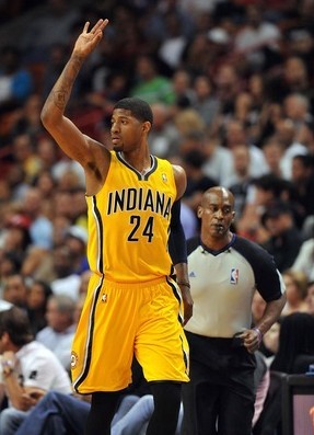 波兰11月世预赛大名单：莱万领衔，泽林斯基、皮扬特克在列（波兰公布11月世预赛名单：莱万压阵，泽林斯基、皮扬特克入选）